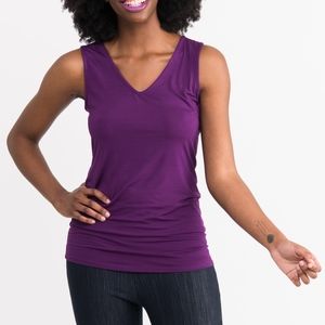 A&D fitted tank PLUM purple